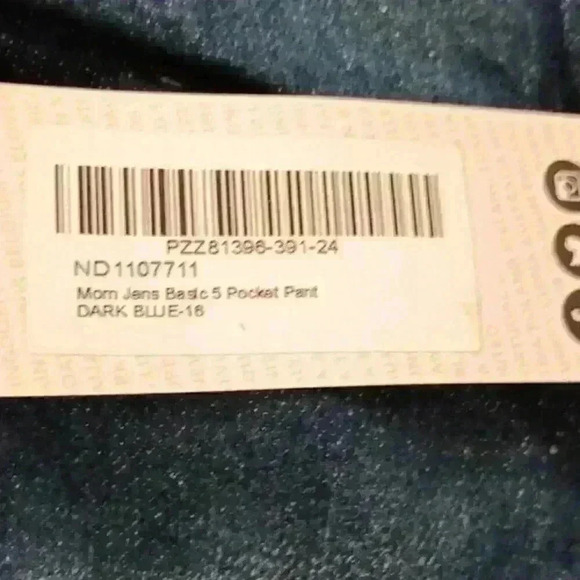 BOOHOO NEW Women's Denim Jeans Size 16 Mom Dark Blue Rise 13"‎ - Picture 10 of 10